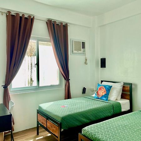 Arkipelago Beach Resort Пуерто-Галера Екстер'єр фото