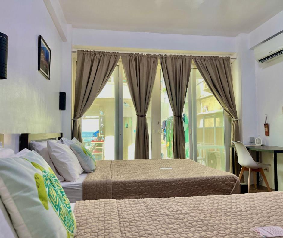 Arkipelago Beach Resort Пуерто-Галера Екстер'єр фото