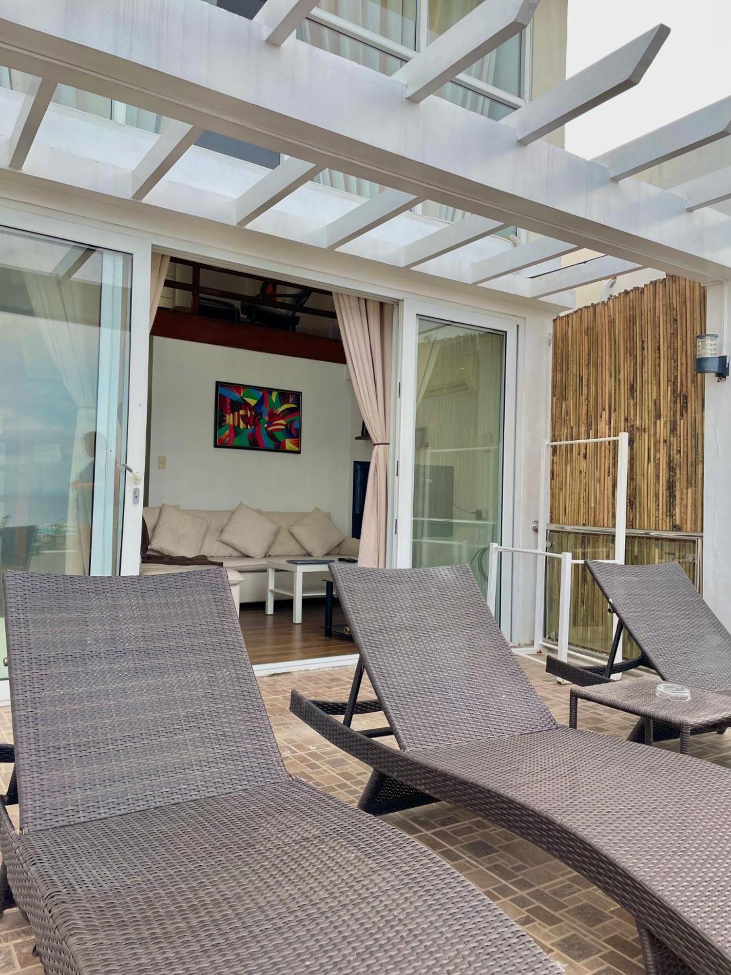 Arkipelago Beach Resort Пуерто-Галера Екстер'єр фото